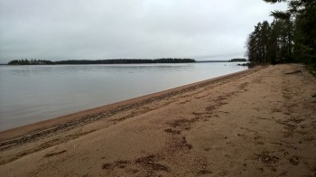 Saimaan pinta on laskenut Kylniemesskin silmin nhtvsti (kuva on otettu 29.10.)